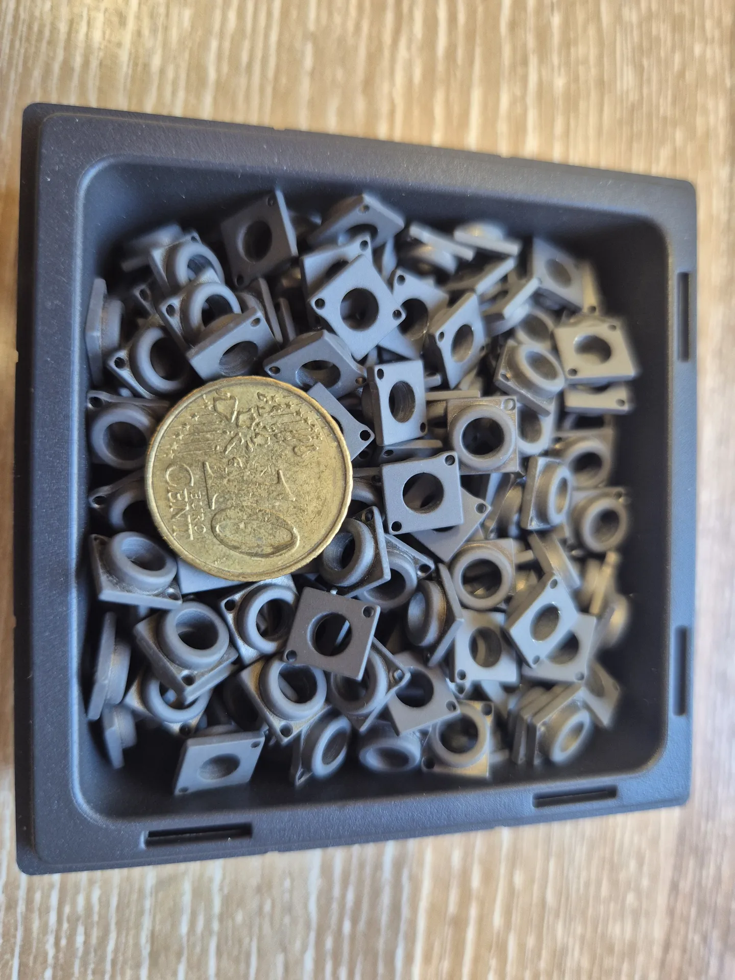 Aluminium Teile eloxiert